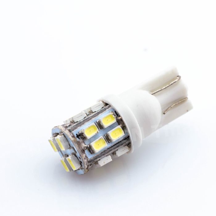 Светодиодная лампа AllLight T10 20 диодов SMD 3020 W2,1x9,5d 12V WHITE