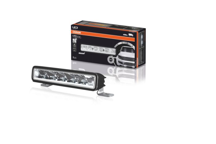 Светодиодная фара OSRAM LEDDL105-SP SX180-SP 15Watt 12/24V Slim Series