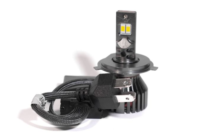 Комплект светодиодных ламп FocusBeam H4 12-24V 110W/set 6500K +100% more light
