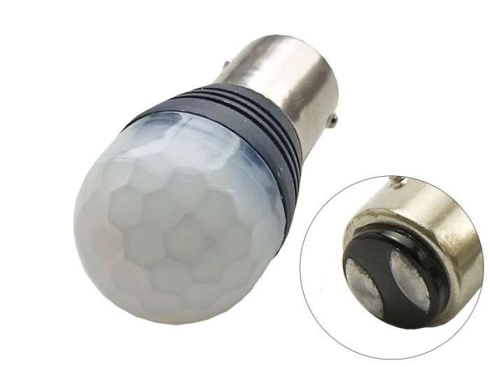 Светодиодная лампа StarLight T25/5  9 диодов SMD  BAY15D 9-32V WHITE 2 контакта матовая линза
